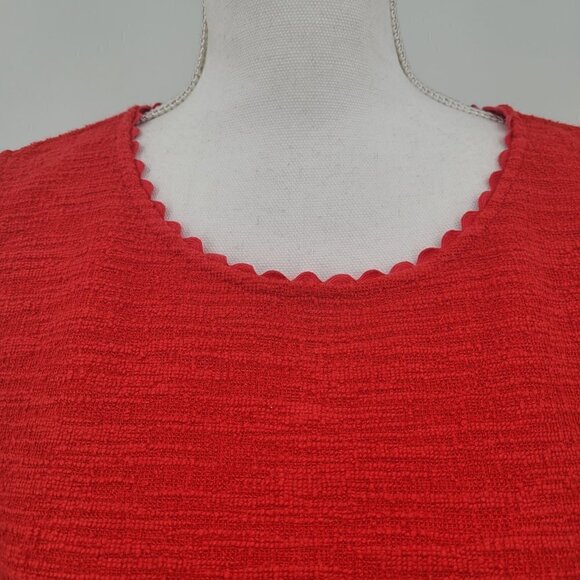 J Crew Textured Scallop Trim Sleeveless Top - Picture 2 of 11
